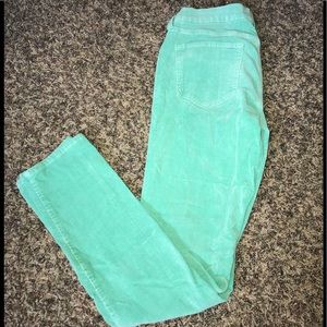 Old navy colored corduroy pants💘💘